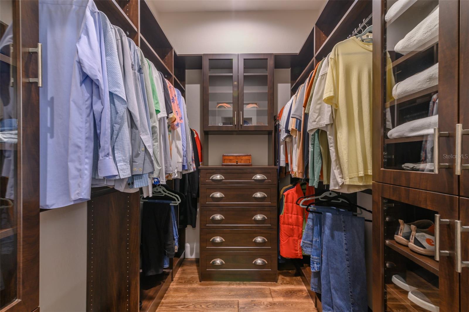 COCOANUT BAYOU - Residential