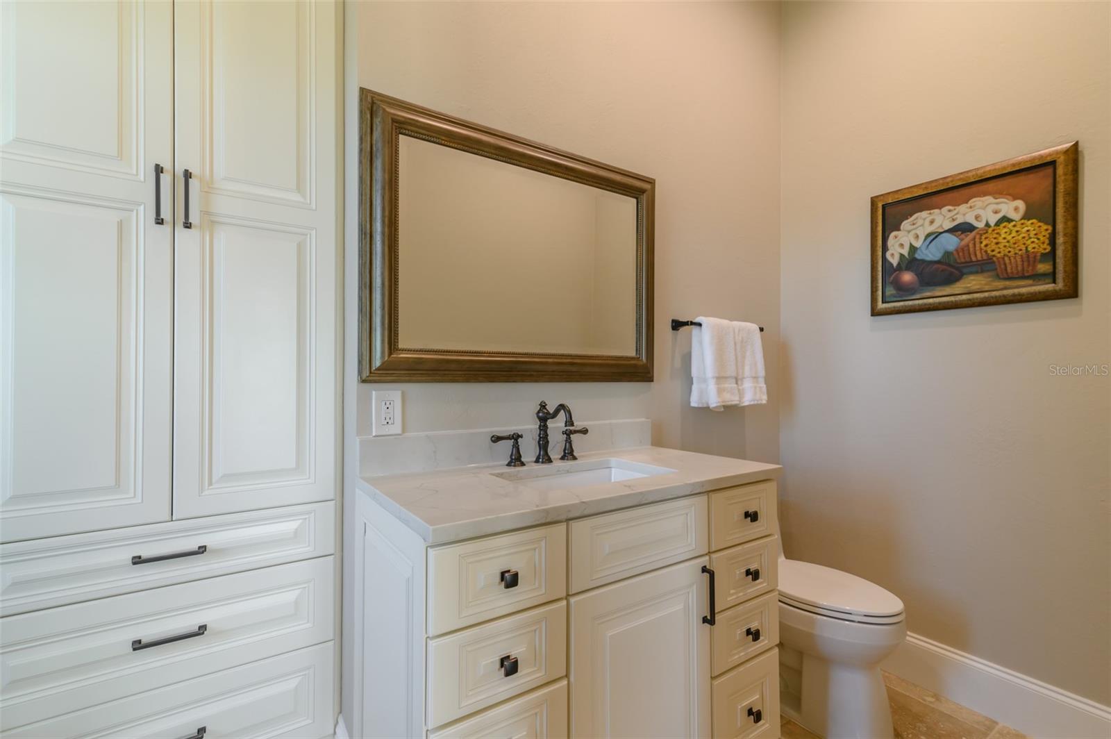 COCOANUT BAYOU - Residential