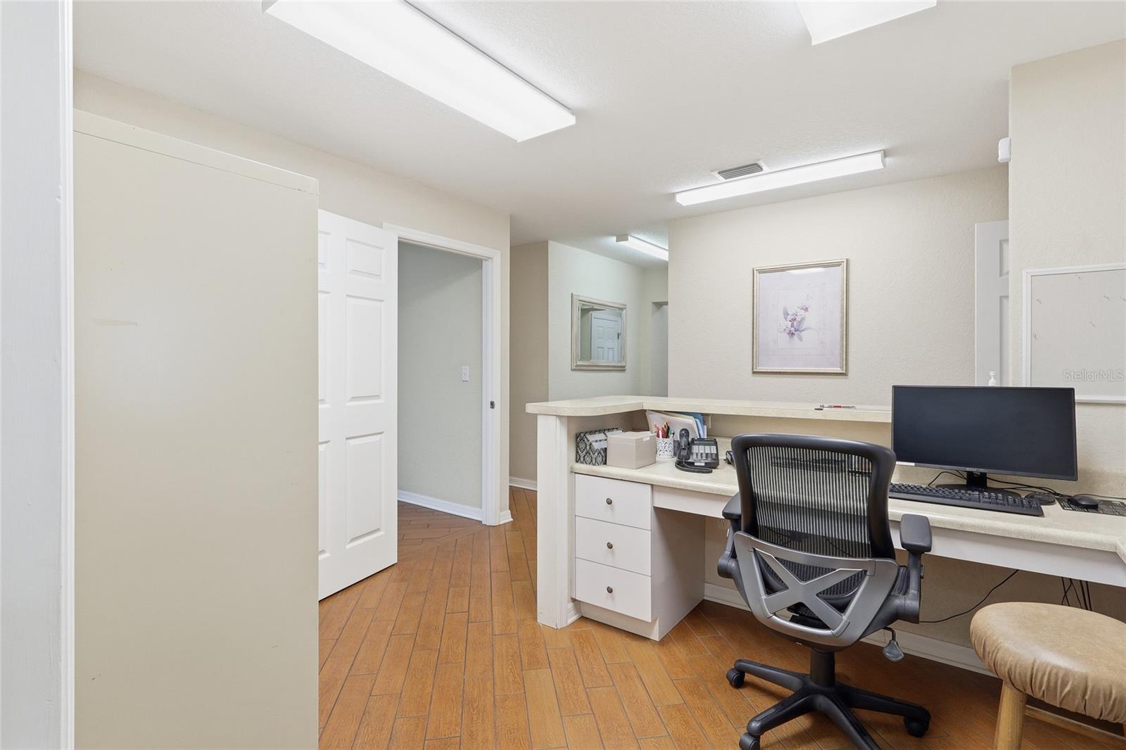 LINSLEY MRS F B ADD TO BRANDO - Commercial Sale