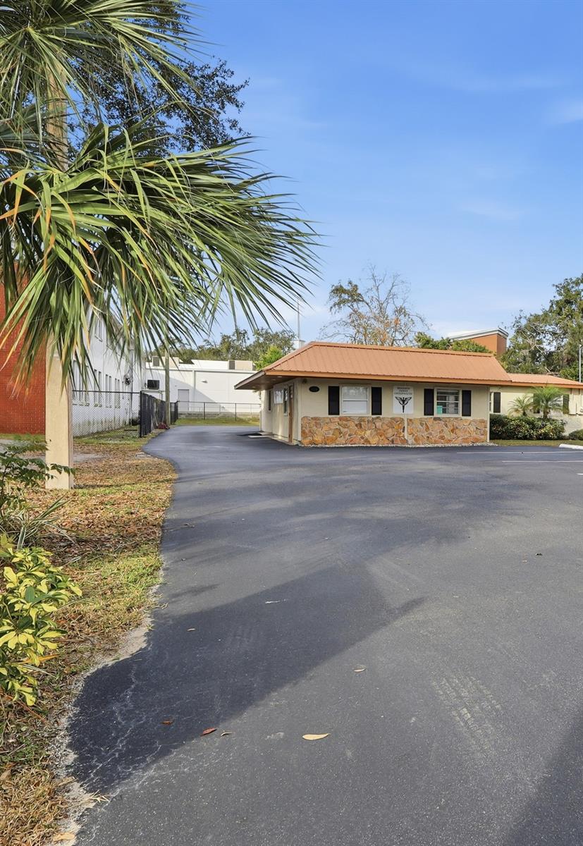 LINSLEY MRS F B ADD TO BRANDO - Commercial Sale