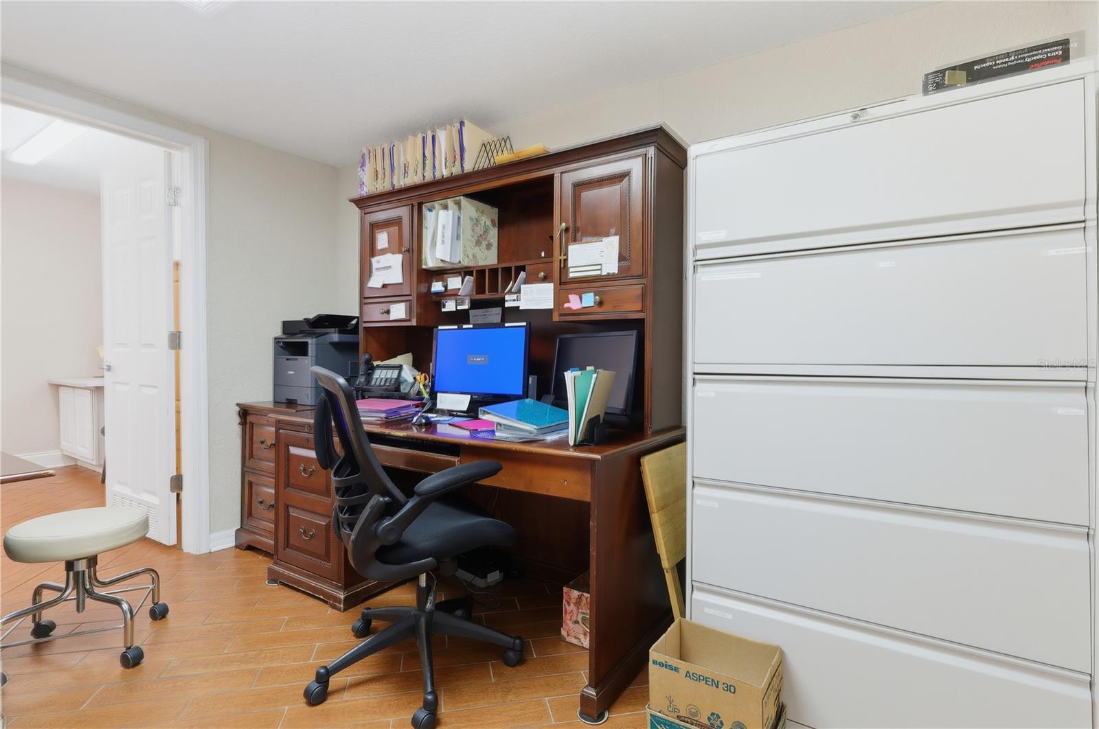 LINSLEY MRS F B ADD TO BRANDO - Commercial Sale