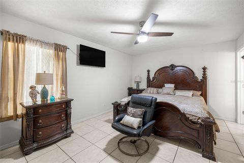 Tiny photo for 49 Teak Run, Ocala, FL 34472 (MLS # OM724639)
