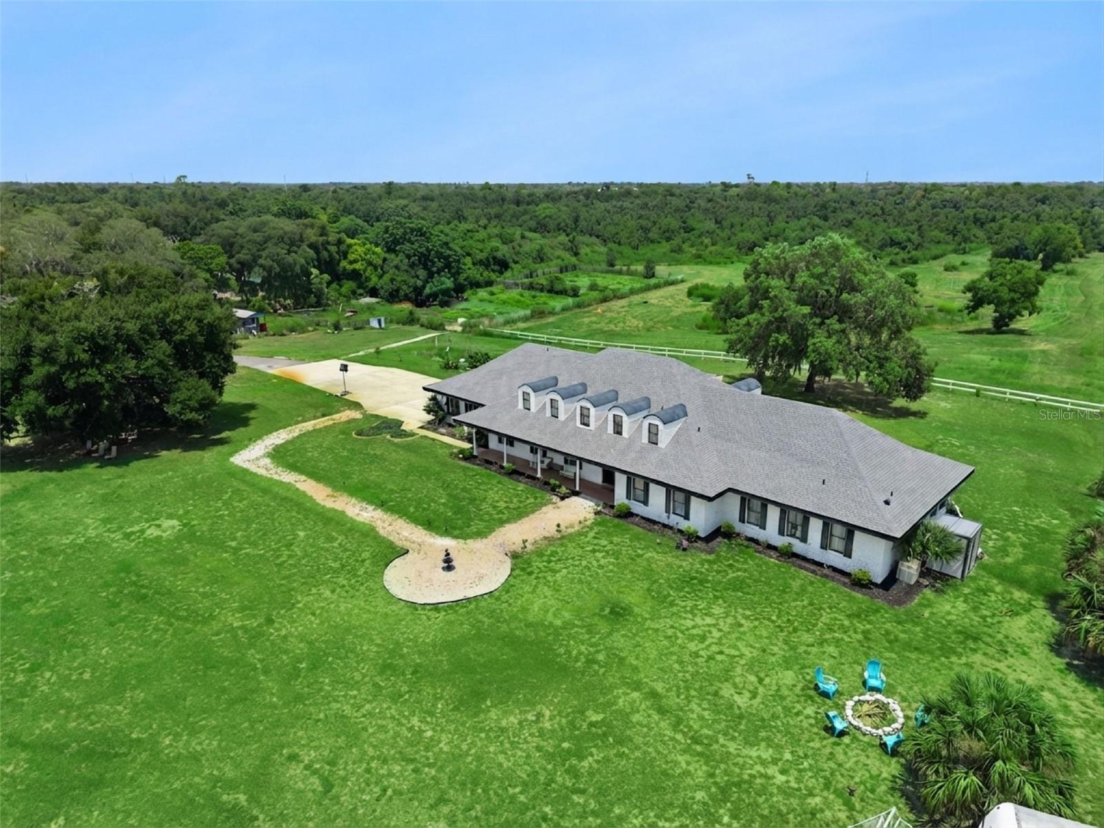 5750 OAK HOLLOW LANE