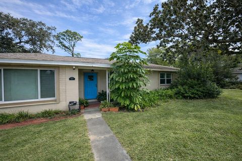 321 ROSLYN AVENUE NEW SMYRNA BEACH FL 32168
