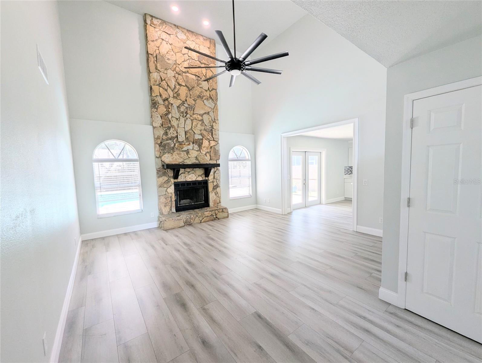 WALDEN LAKE UNIT 30 PH 1 SE - Residential