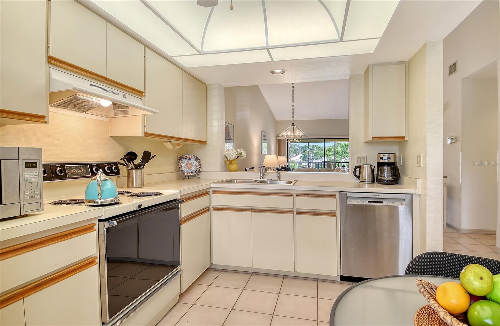 WEYBRIDGE - Residential