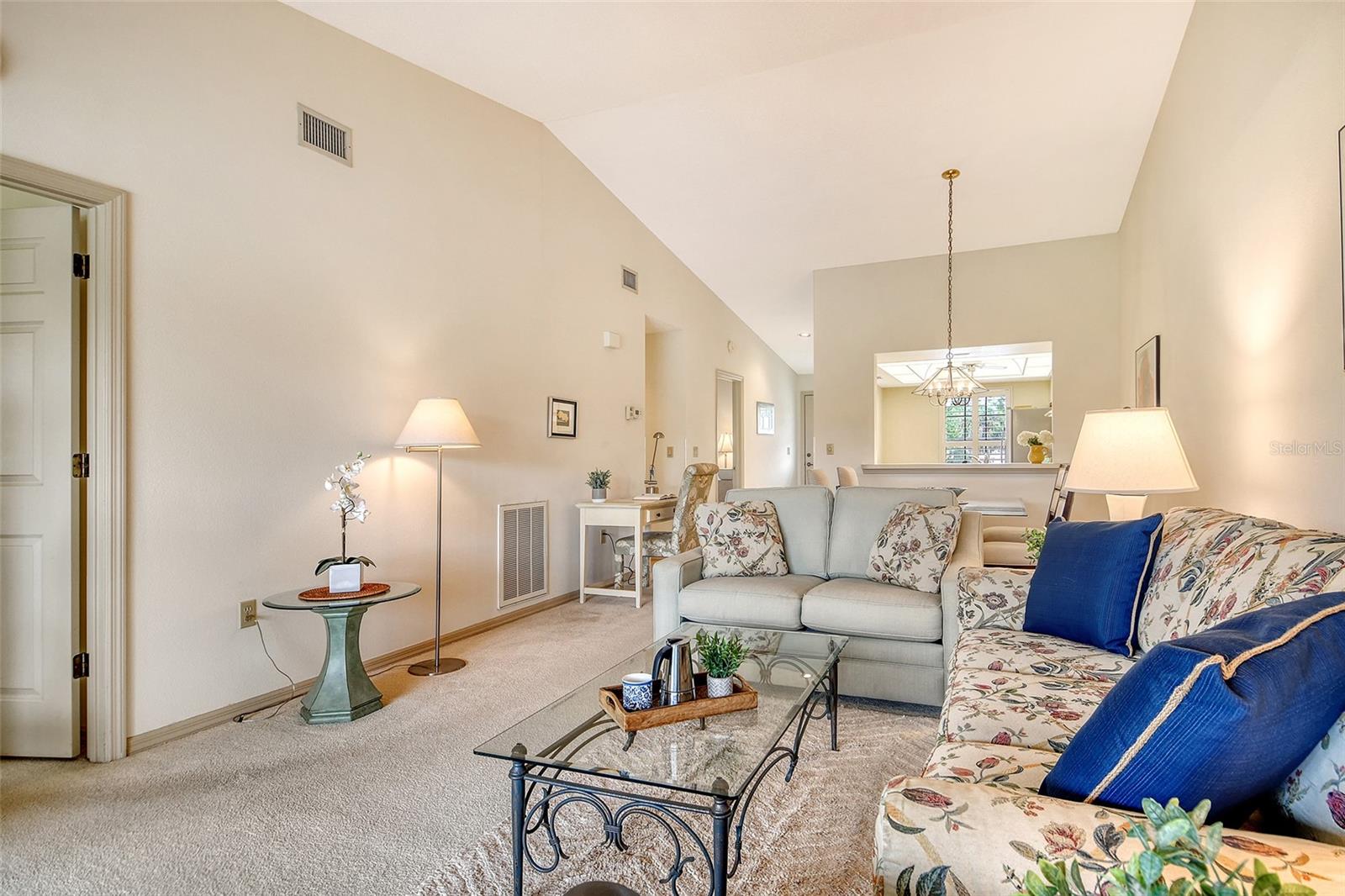 WEYBRIDGE - Residential