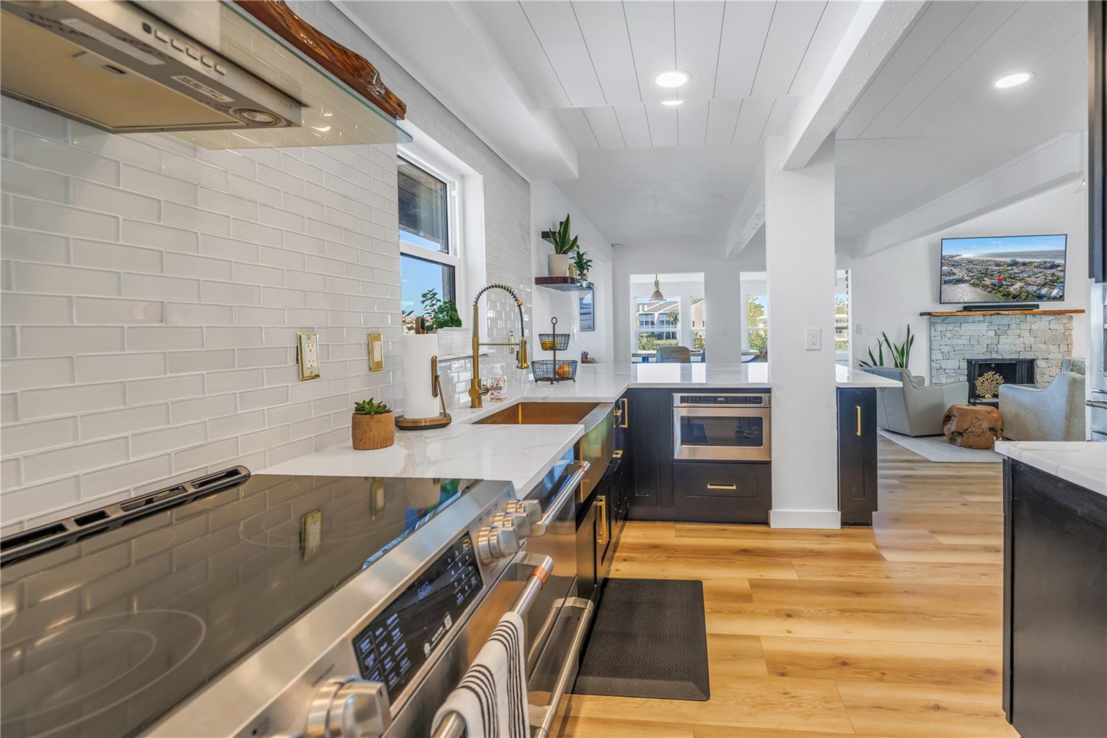 CONEY ISLAND - Residential Lease