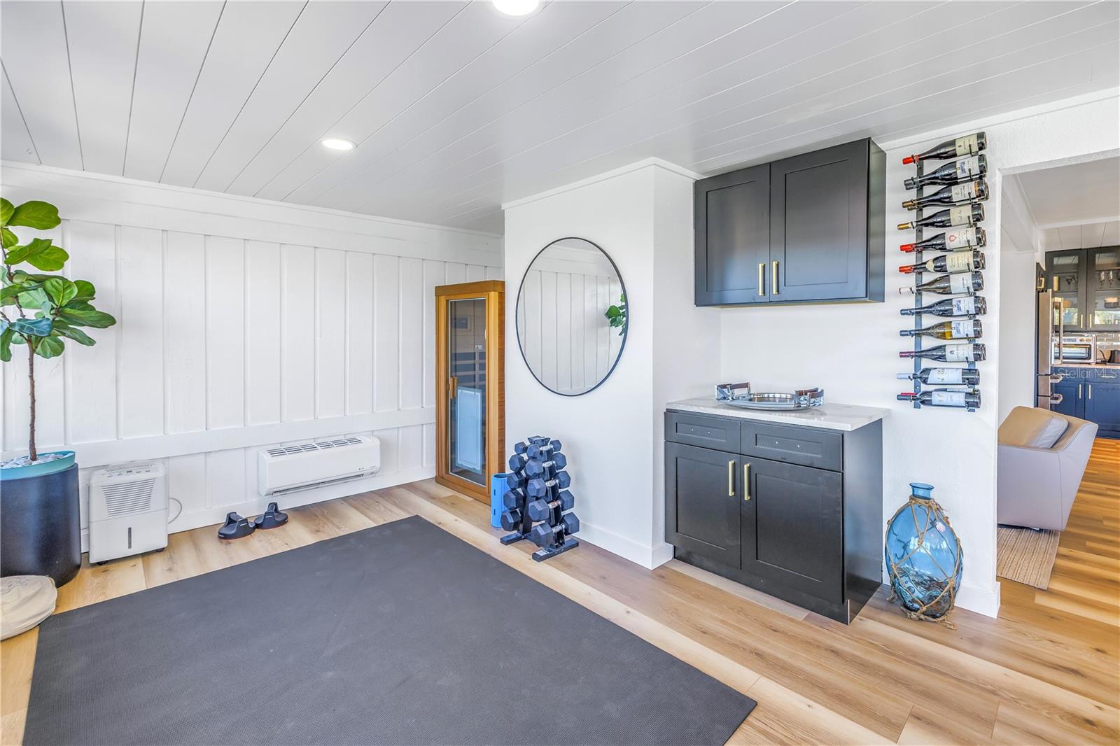 CONEY ISLAND - Residential Lease