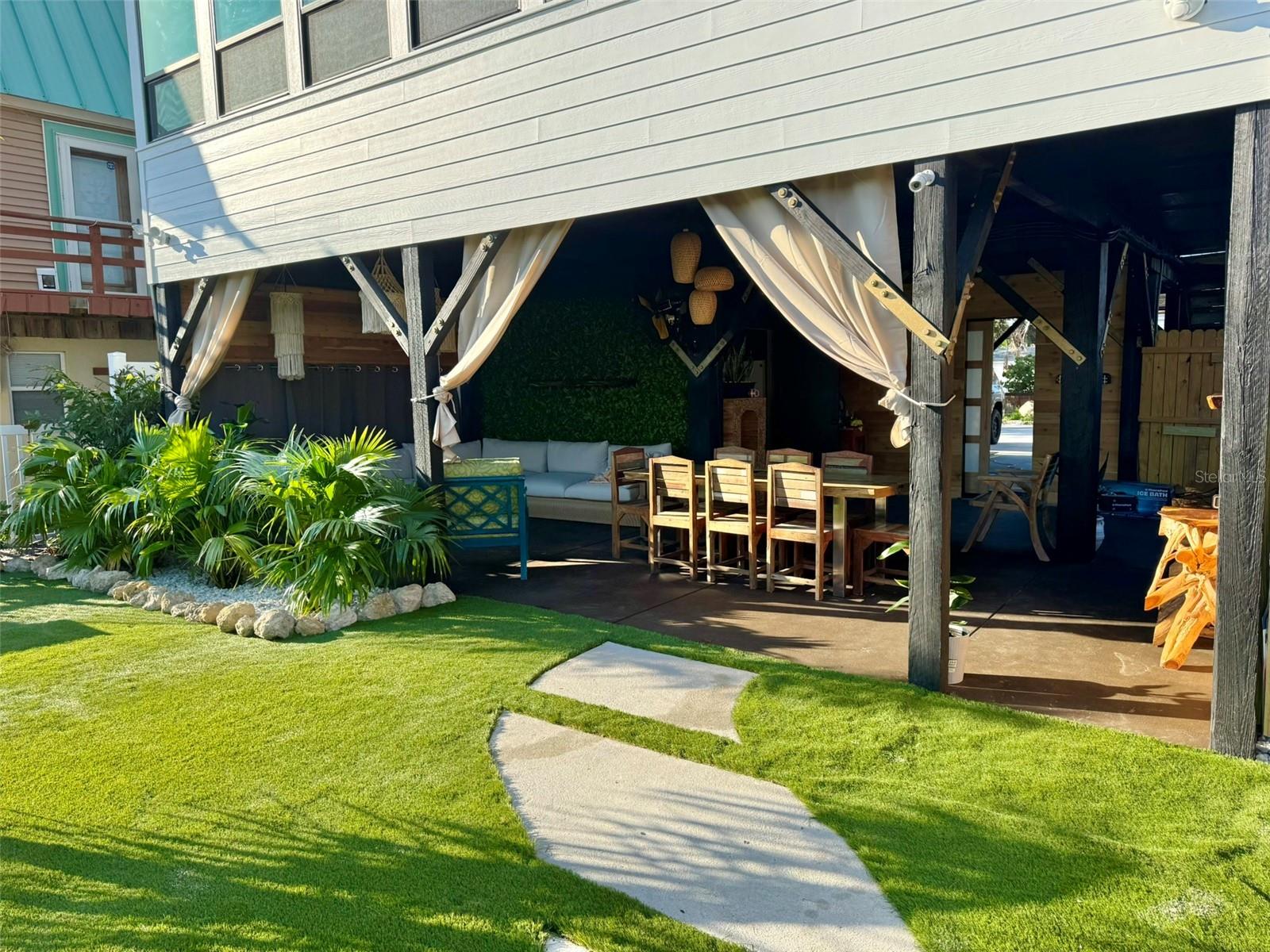 CONEY ISLAND - Residential Lease