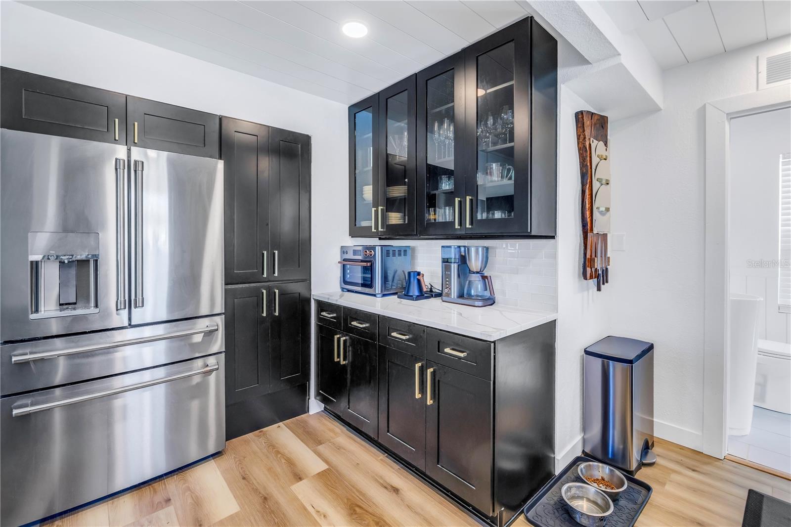 CONEY ISLAND - Residential Lease