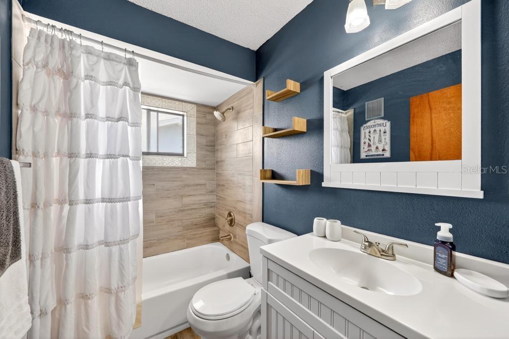 BREEZEWOOD PARK UNIT 06 - Residential