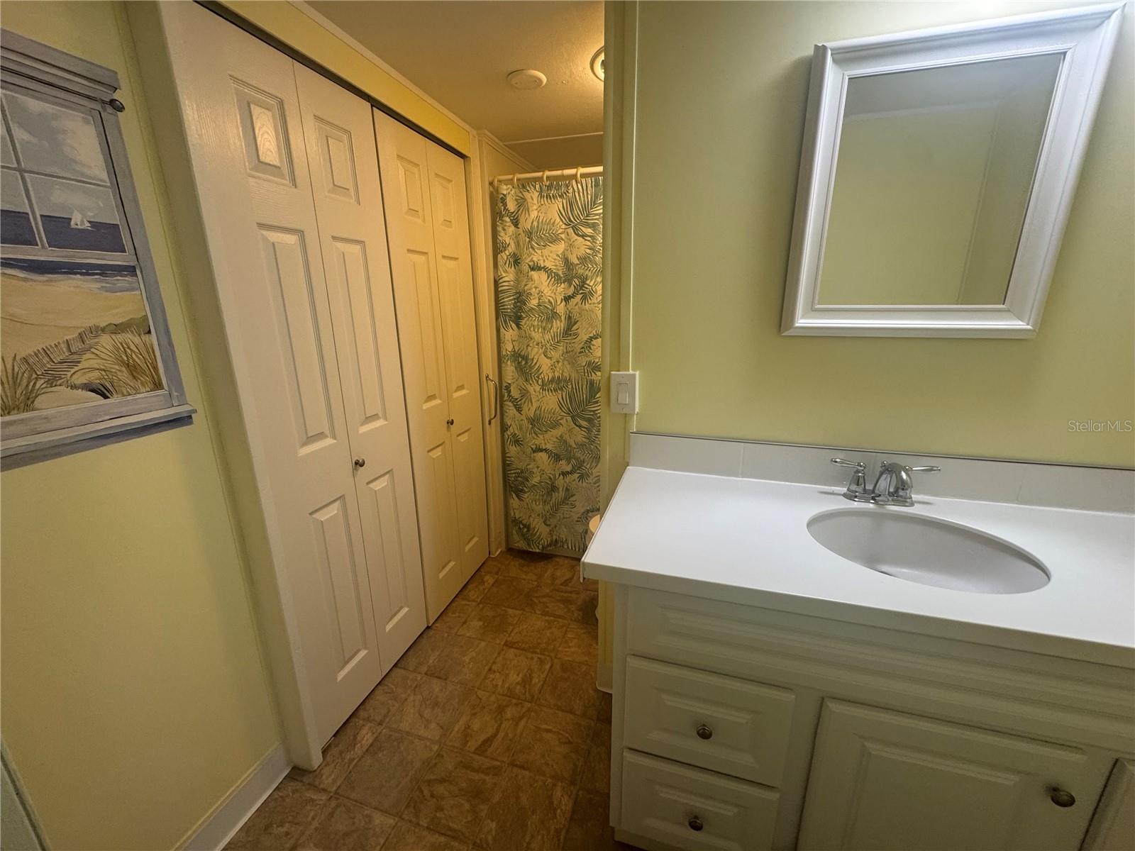 SOUTH WINDS MHP CO-OP - Residential