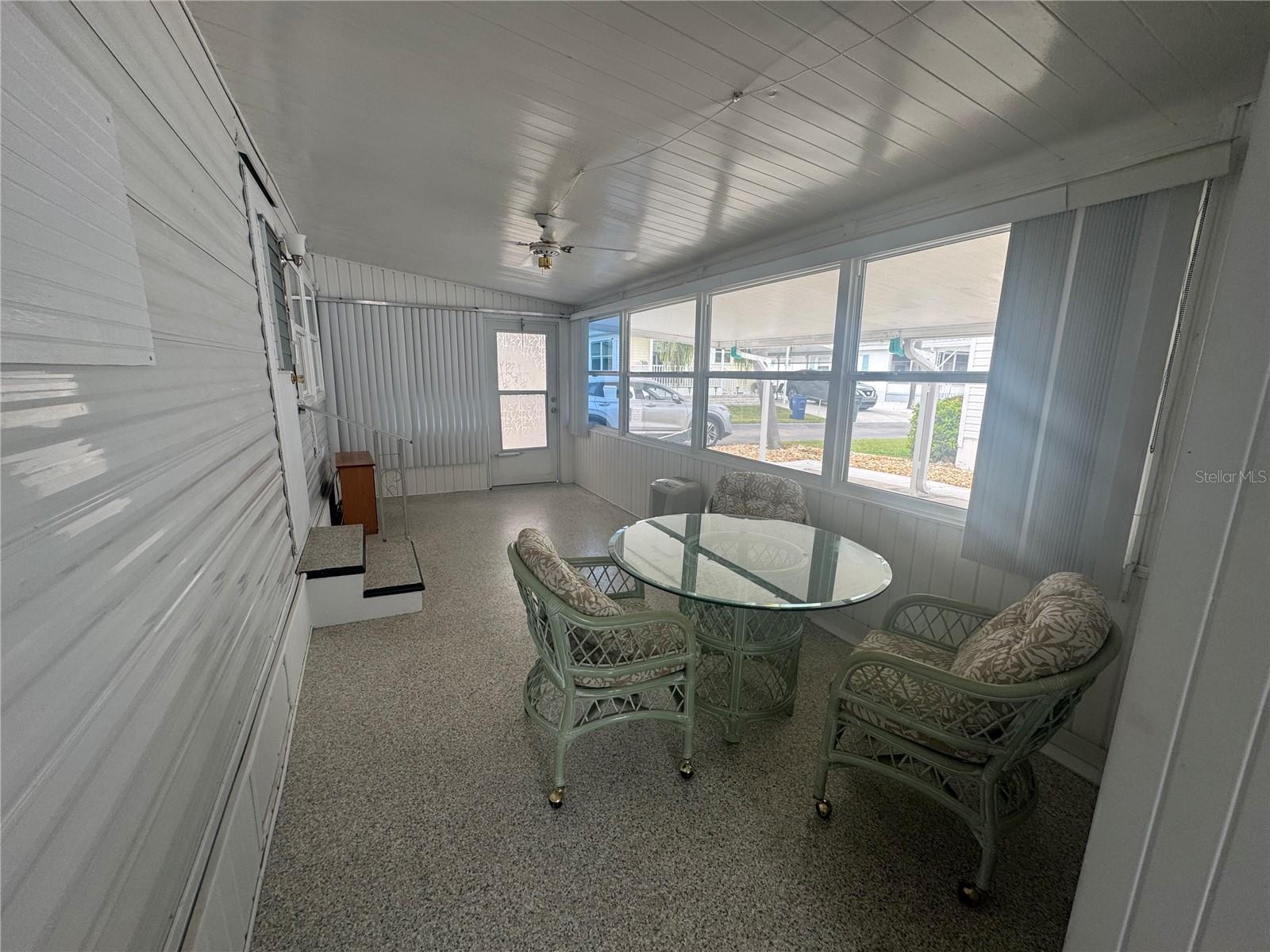 SOUTH WINDS MHP CO-OP - Residential