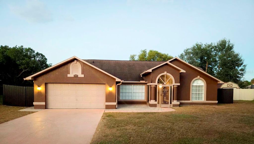 Photo of 4290 Craigdarragh Avenue, Spring Hill, FL 34606 (MLS # TB8431654)