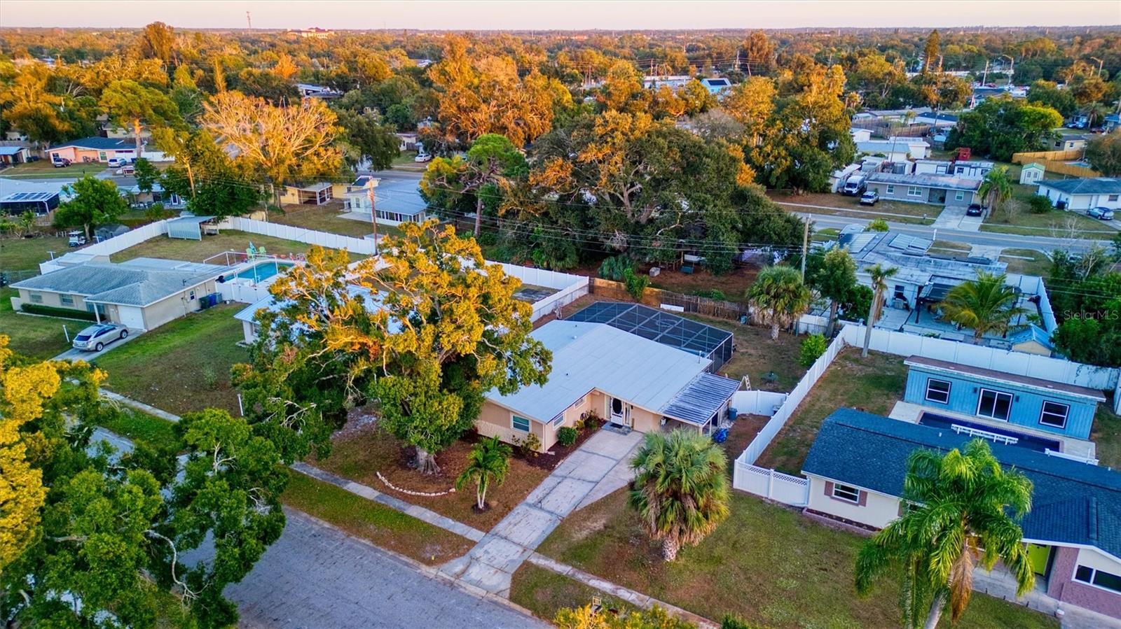 RIDGEWOOD ESTATES RESUB - Residential