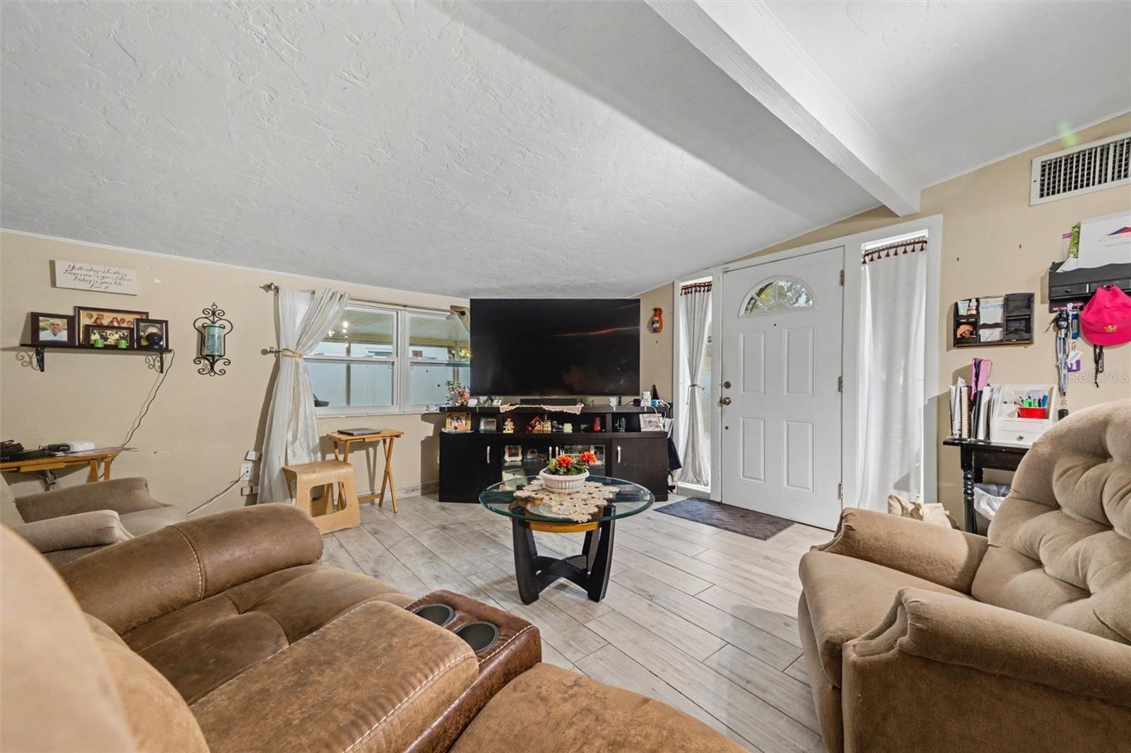 RIDGEWOOD ESTATES RESUB - Residential