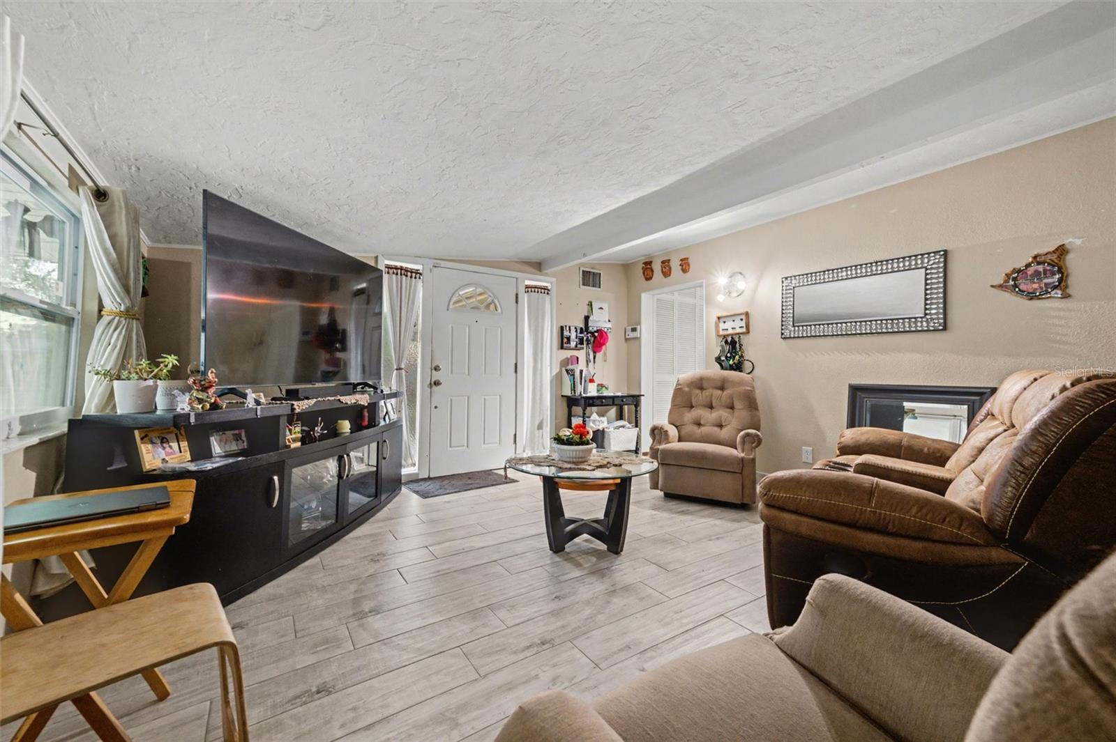 RIDGEWOOD ESTATES RESUB - Residential