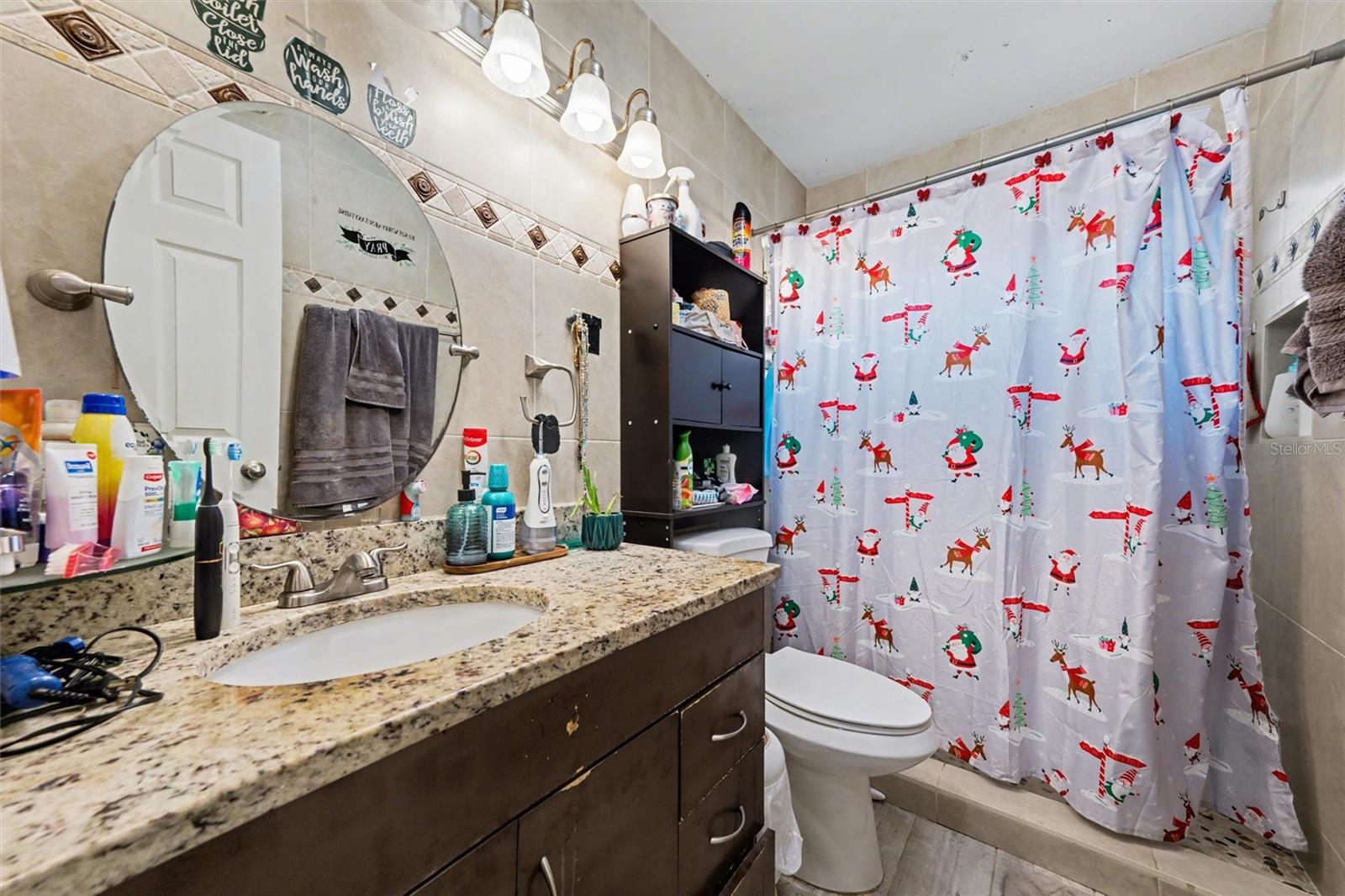 RIDGEWOOD ESTATES RESUB - Residential