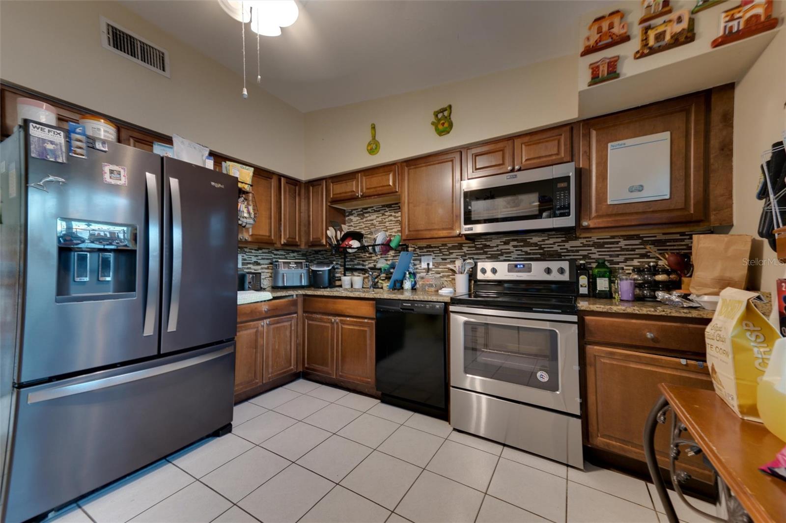 RIDGEWOOD ESTATES RESUB - Residential