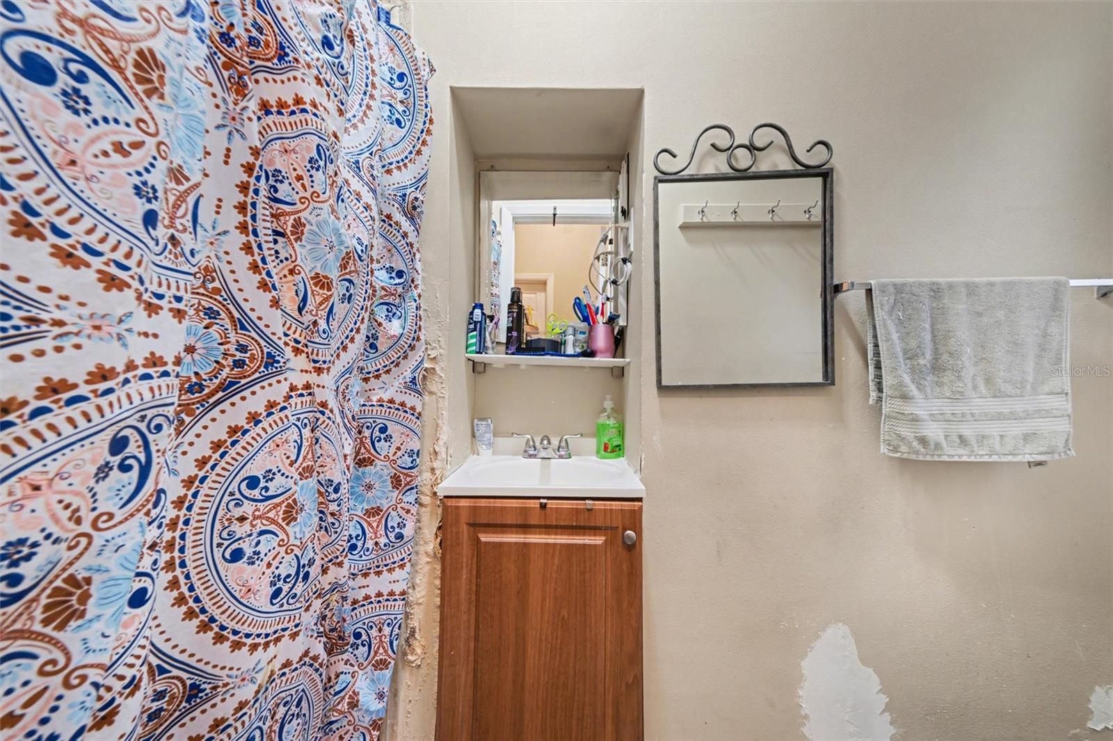 RIDGEWOOD ESTATES RESUB - Residential