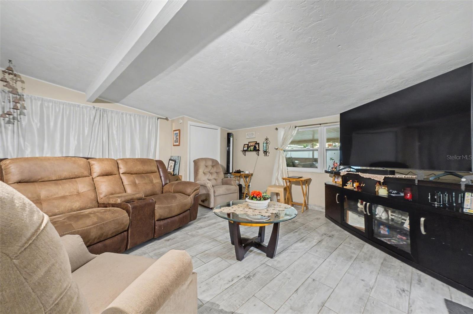 RIDGEWOOD ESTATES RESUB - Residential