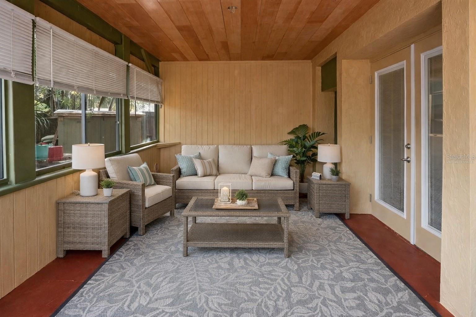 FOREST HILLS - Residential