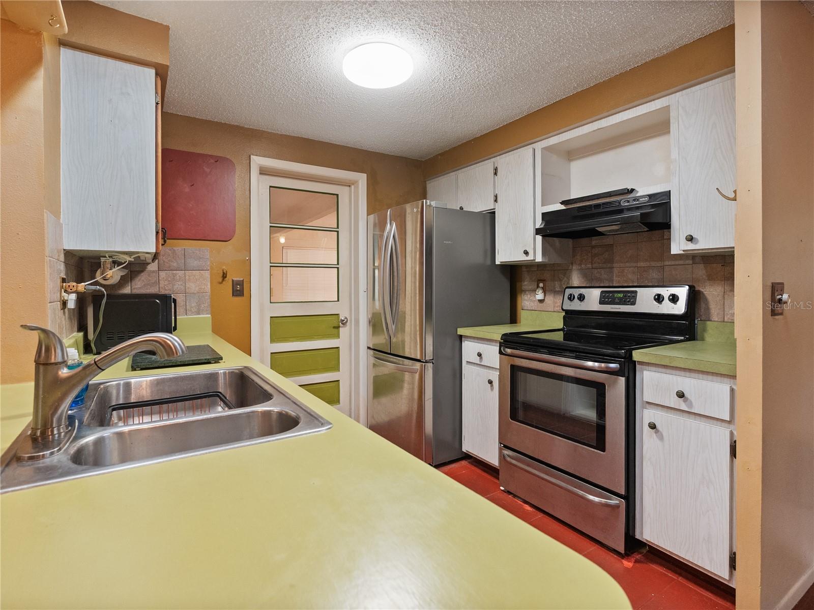 FOREST HILLS - Residential