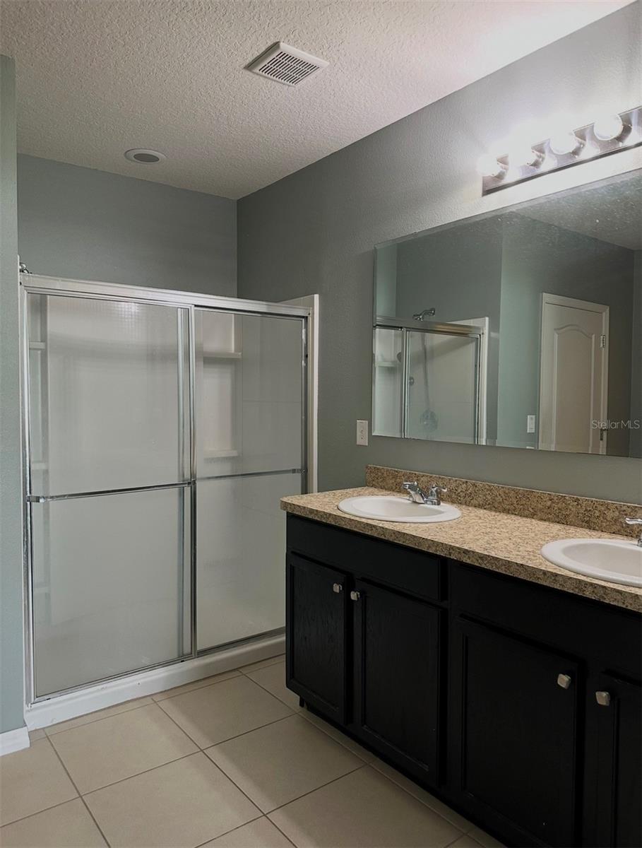 KINDRED PH 1C - Residential Lease