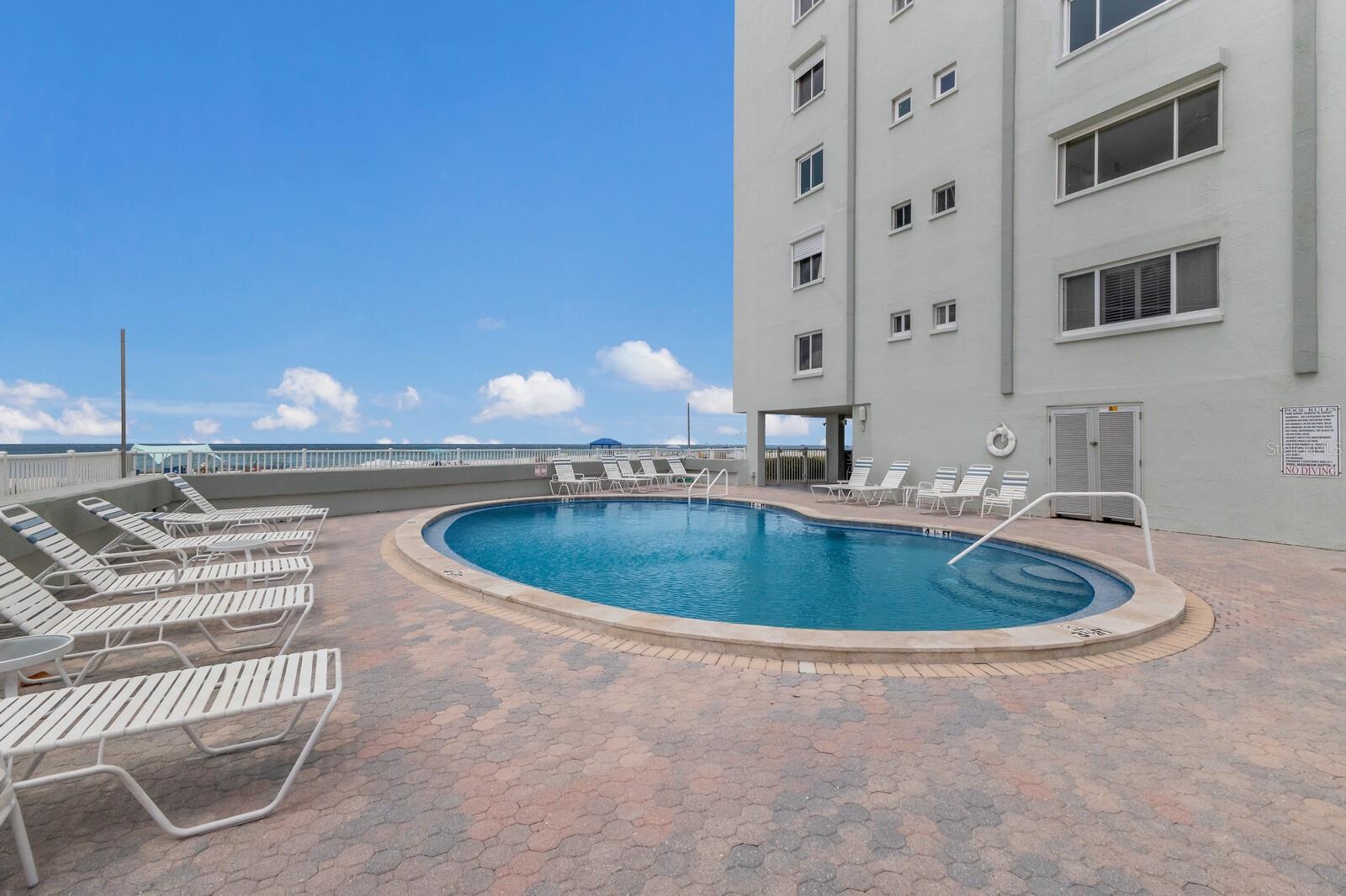 MARTINIQUE APTS SOUTH - Residential