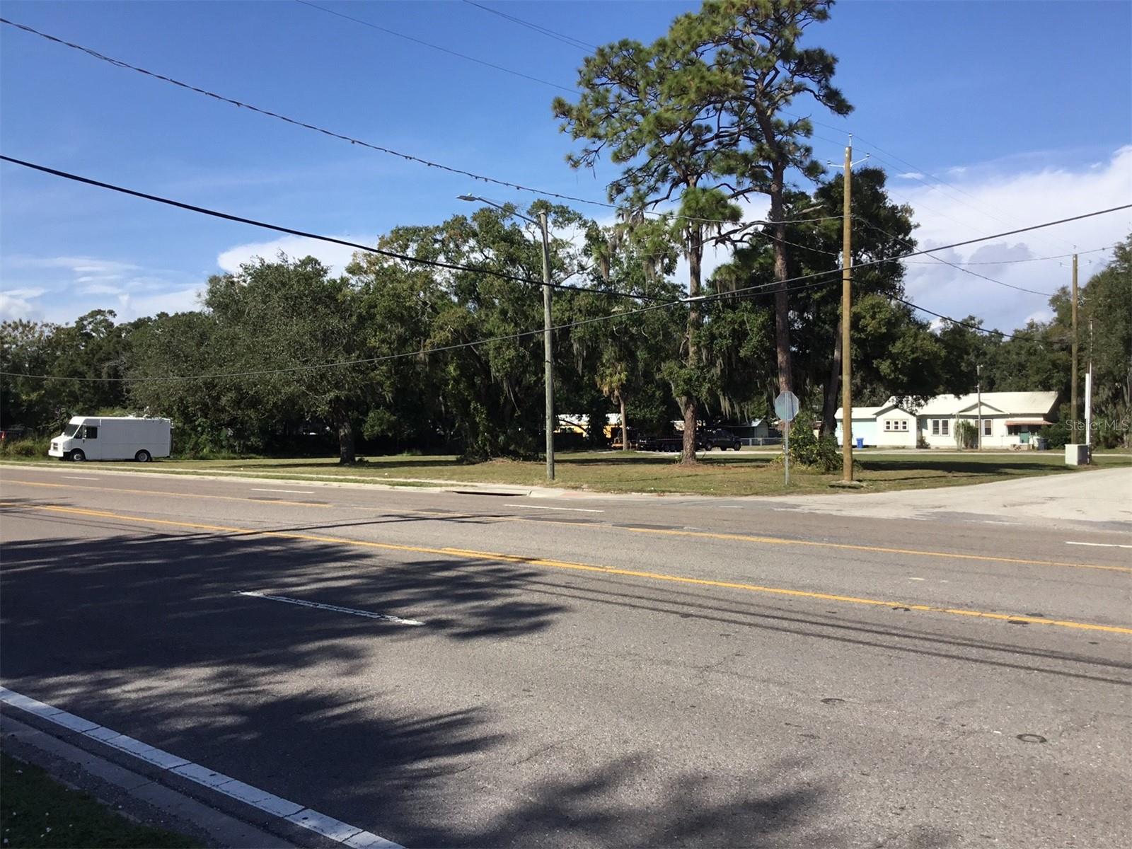 GIBSONTON ON THE BAY 6TH ADD - Residential