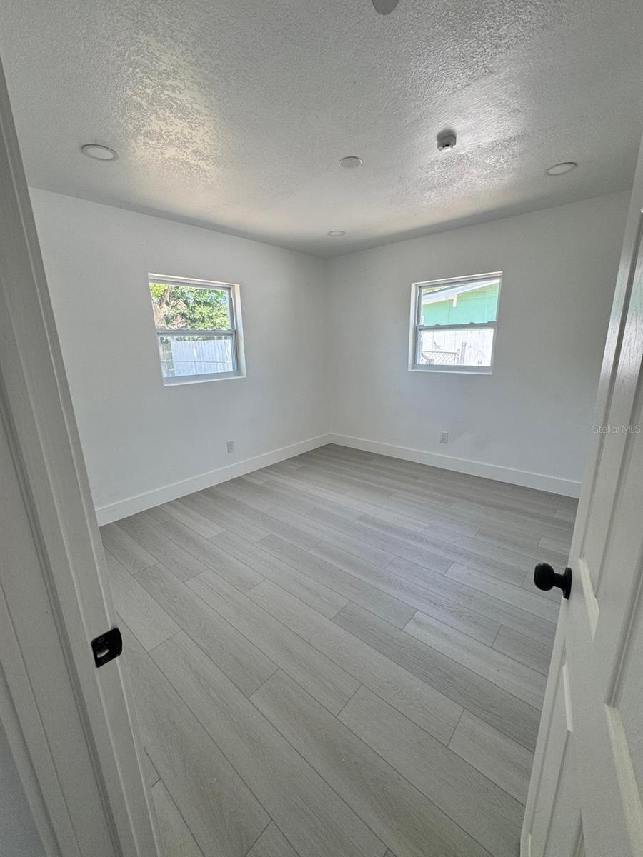 LAKE CITRUS ESTATES - Residential
