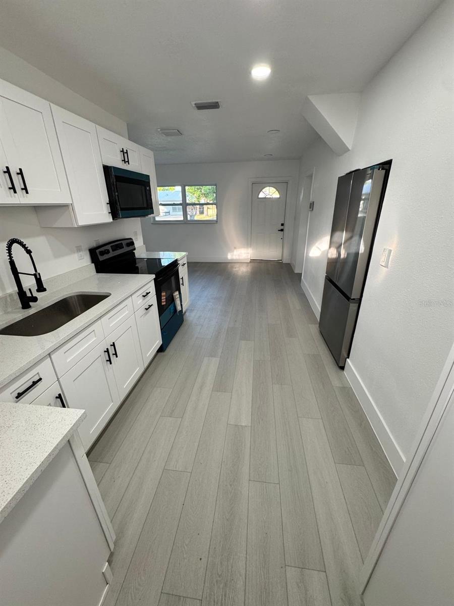 LAKE CITRUS ESTATES - Residential