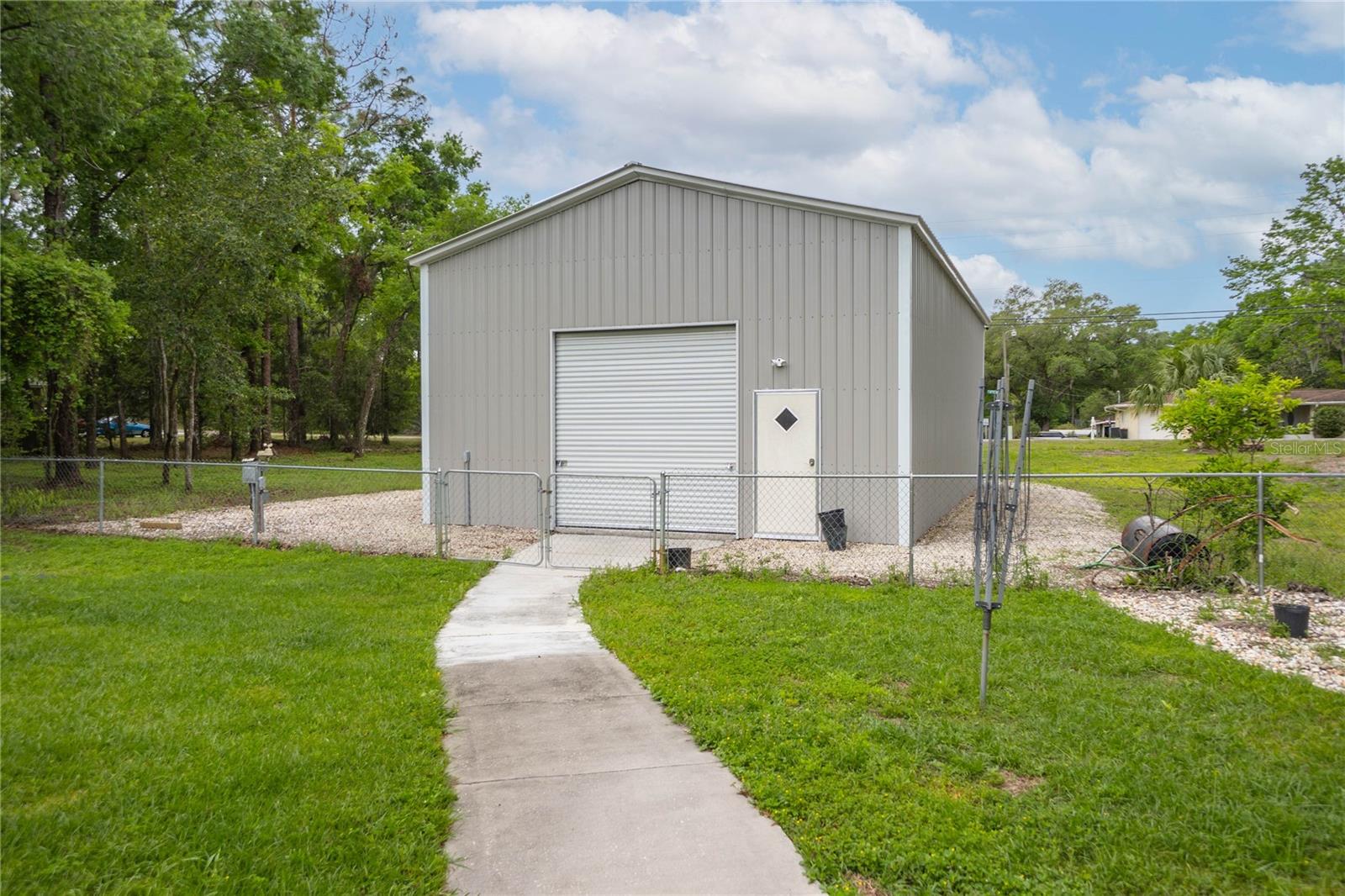INVERNESS HIGHLANDS WEST - Residential