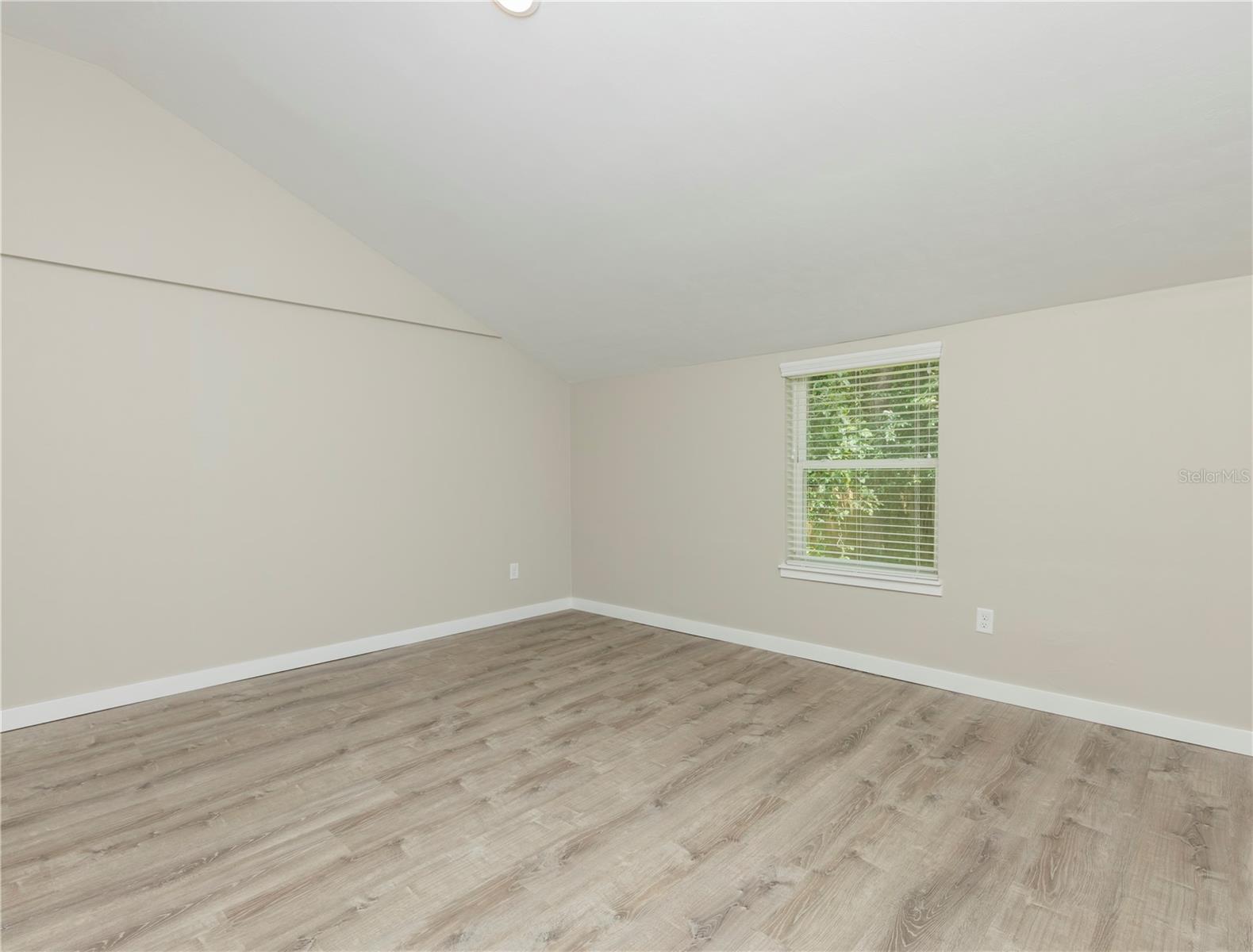 GAINESVILLE MCDOWALLS ADD - Residential Income