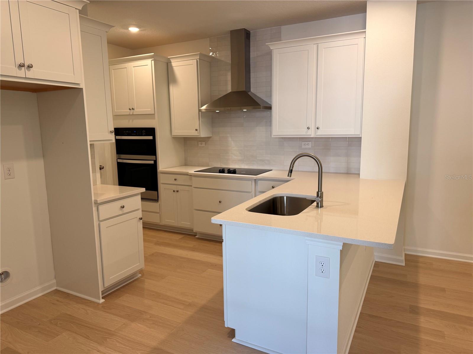 HAMMOCK AT PALM HARBOR - Residential Lease