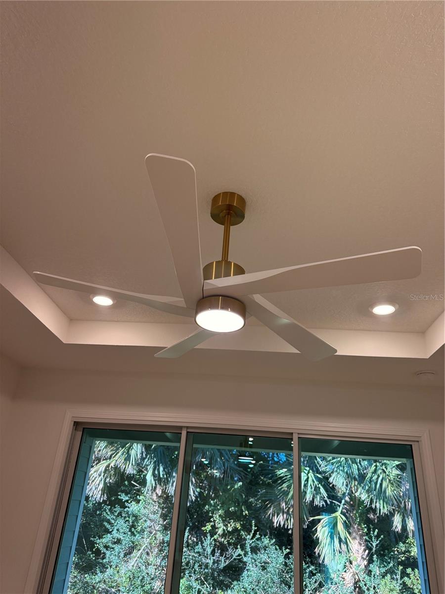 HAMMOCK AT PALM HARBOR - Residential Lease