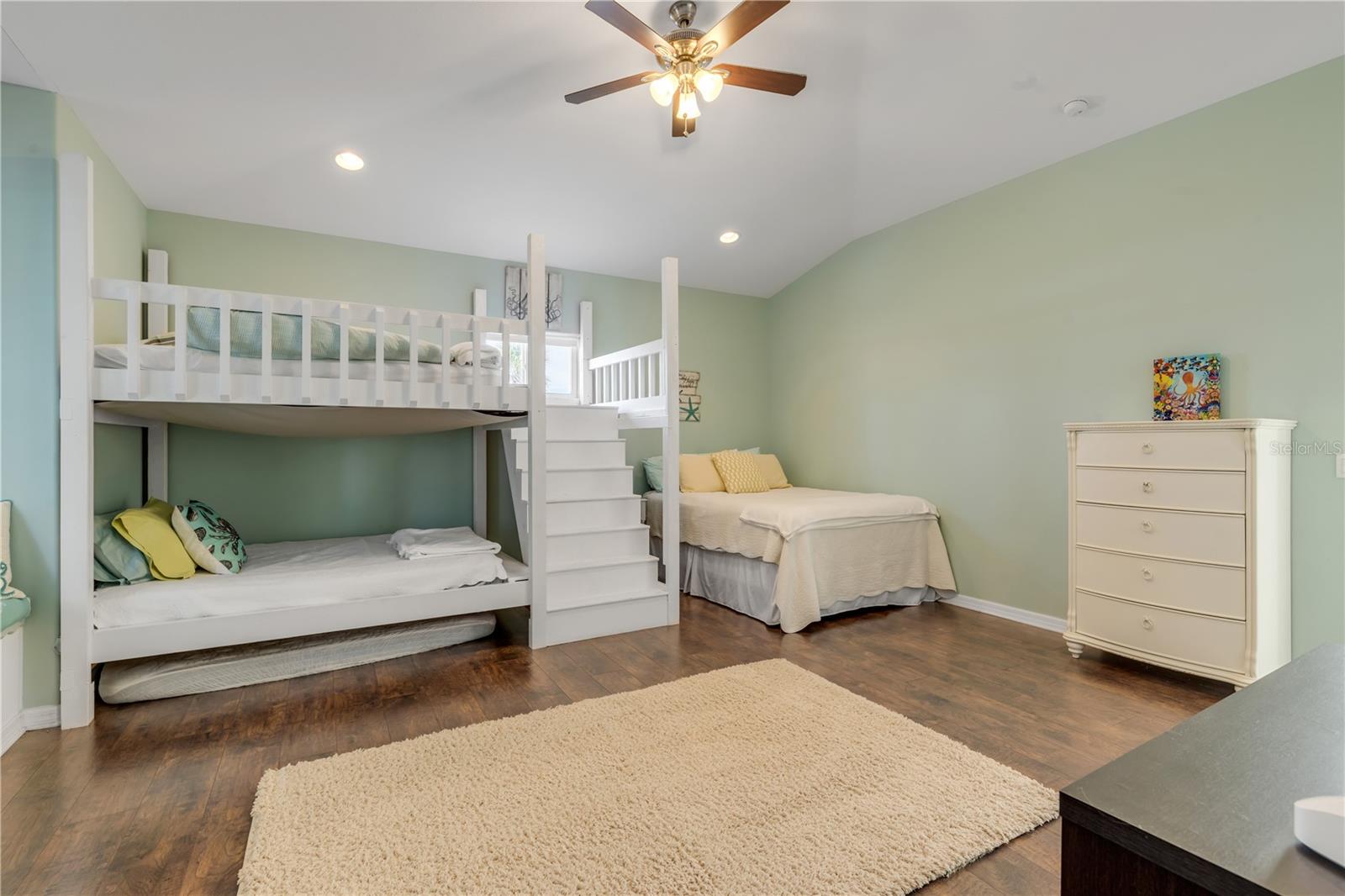 COOPERS W L REDIV - Residential