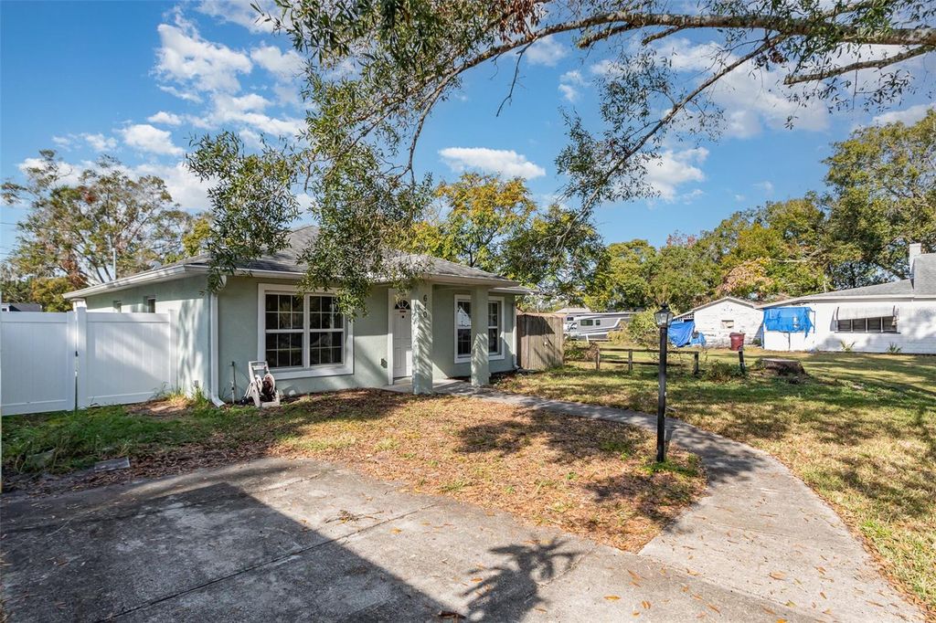 Photo of 610 Carolina Avenue, Saint Cloud, FL 34769 (MLS # A4680455)