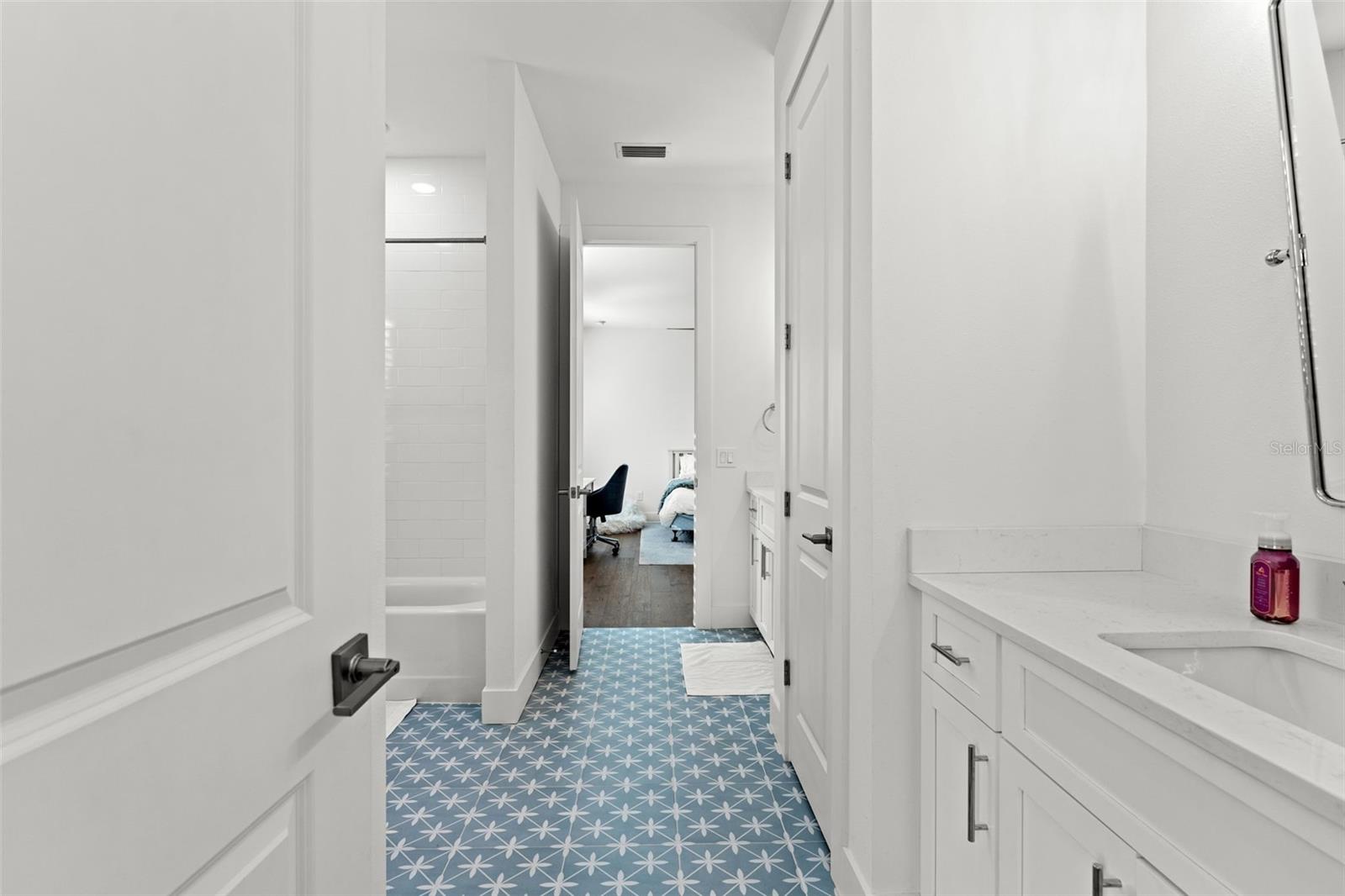 BYARS THOMPSON ADD DAVIS - Residential