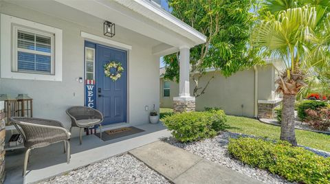 A home in ELLENTON