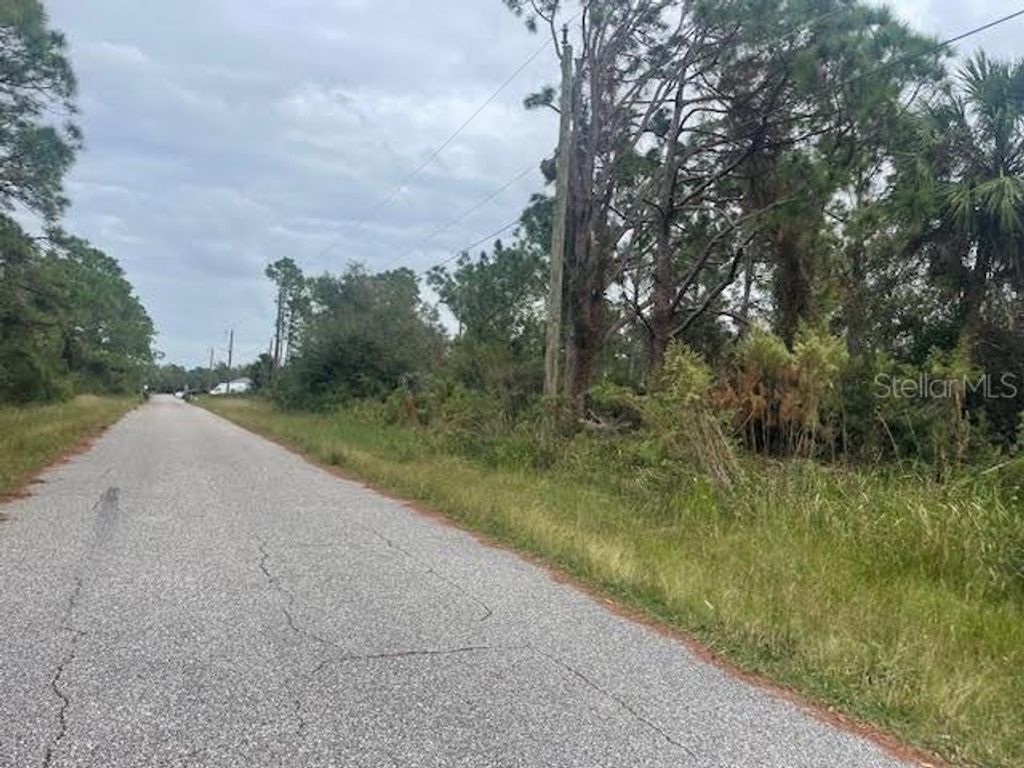 Photo of Cordova Terrace, North Port, FL 34291 (MLS # S5137306)