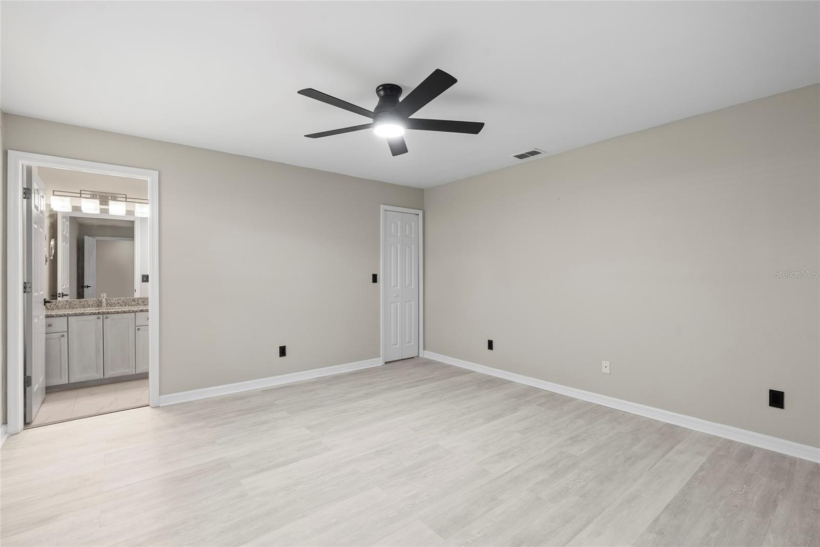 BRENTWOOD HILLS TRCT B UN 2 - Residential