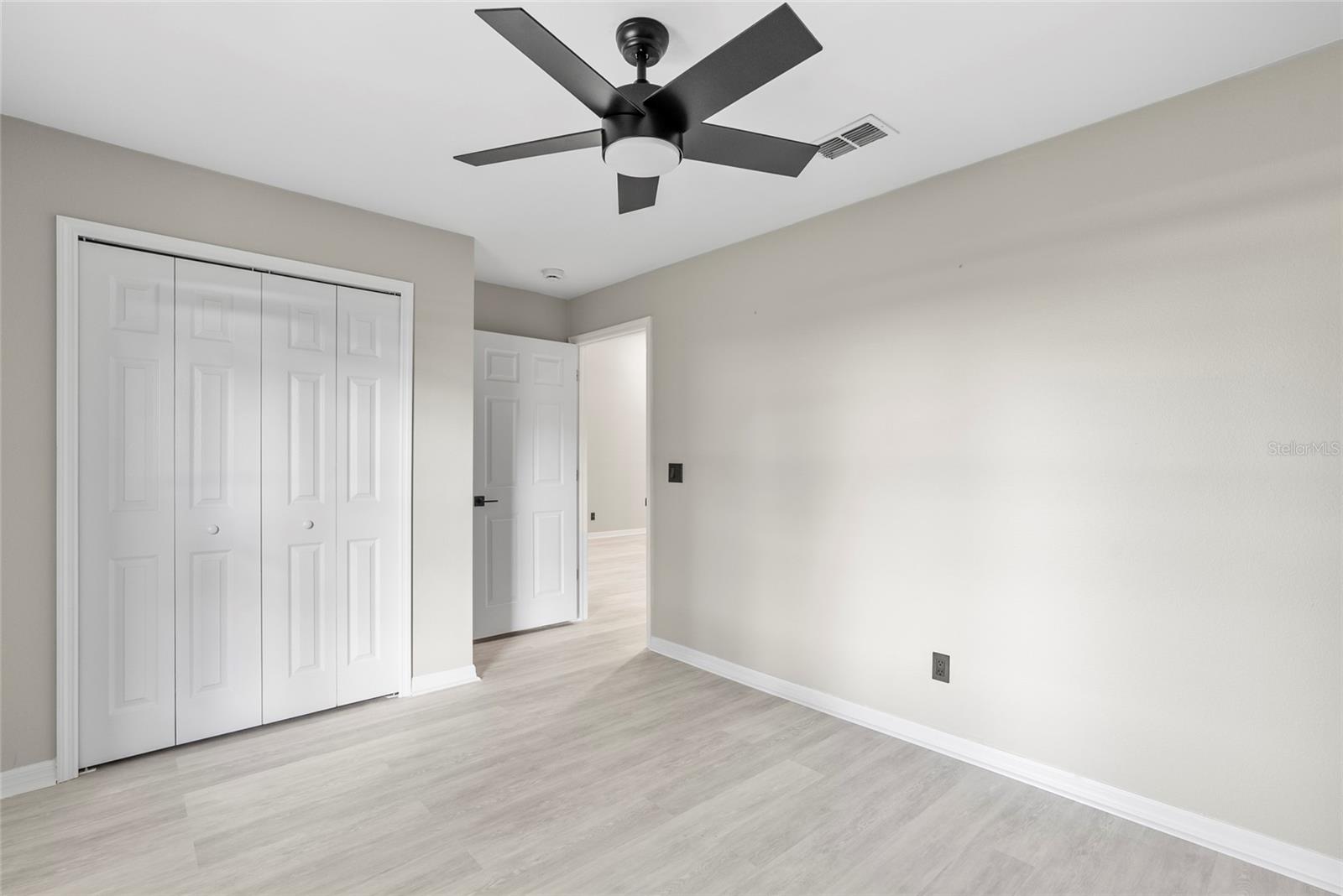 BRENTWOOD HILLS TRCT B UN 2 - Residential