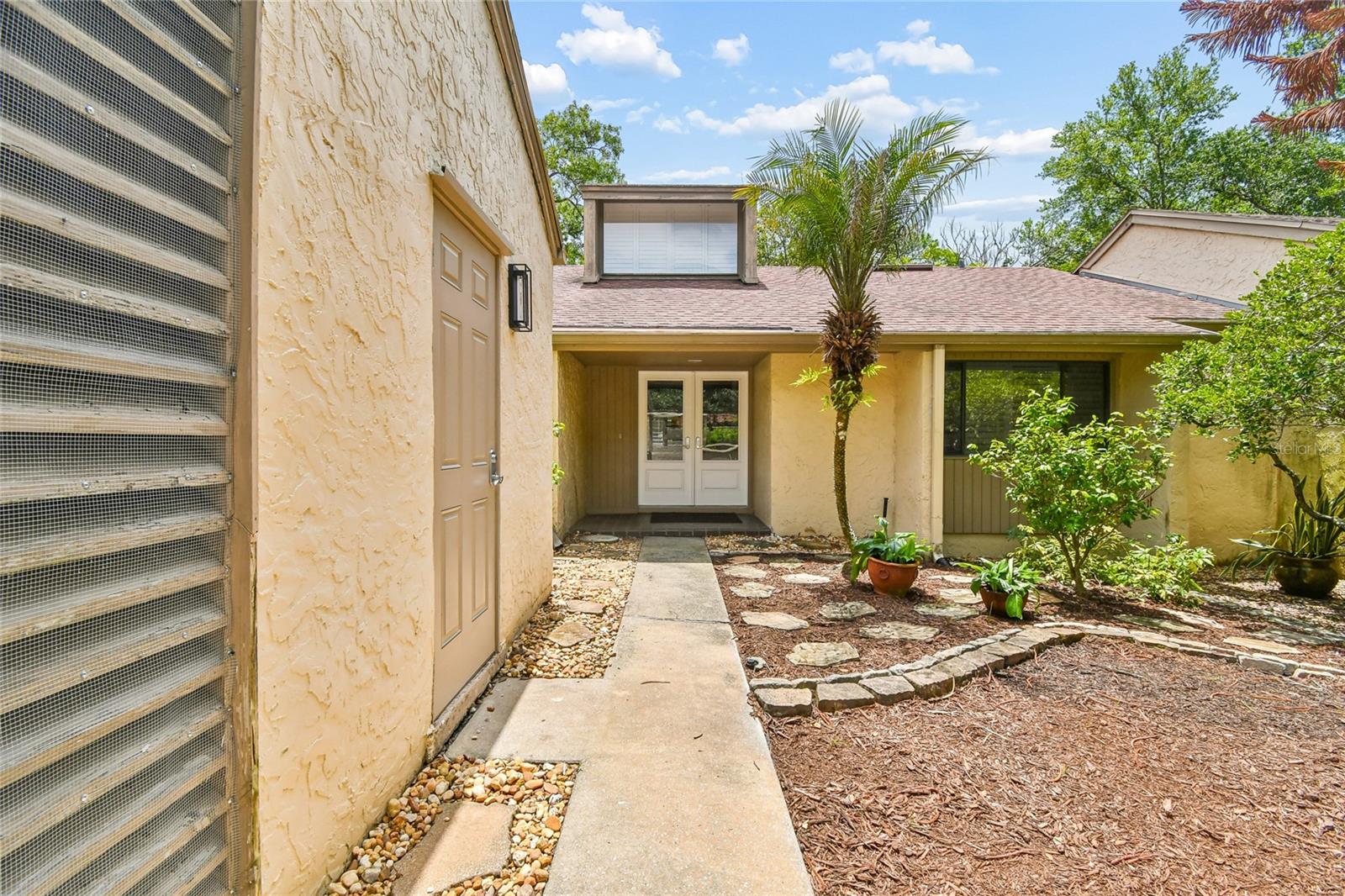 104 WEEPING ELM LANE