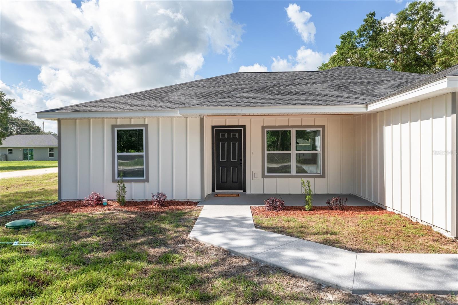 MARION OAKS - Residential