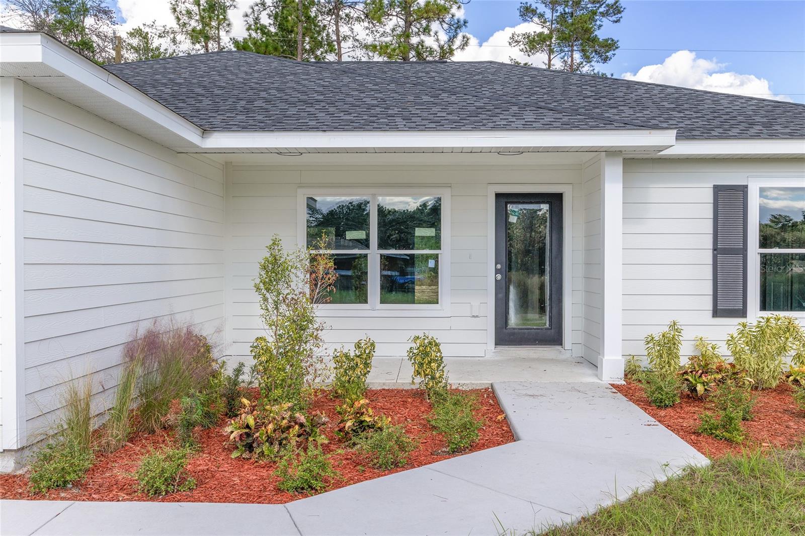 17025 SW 44TH CIRCLE