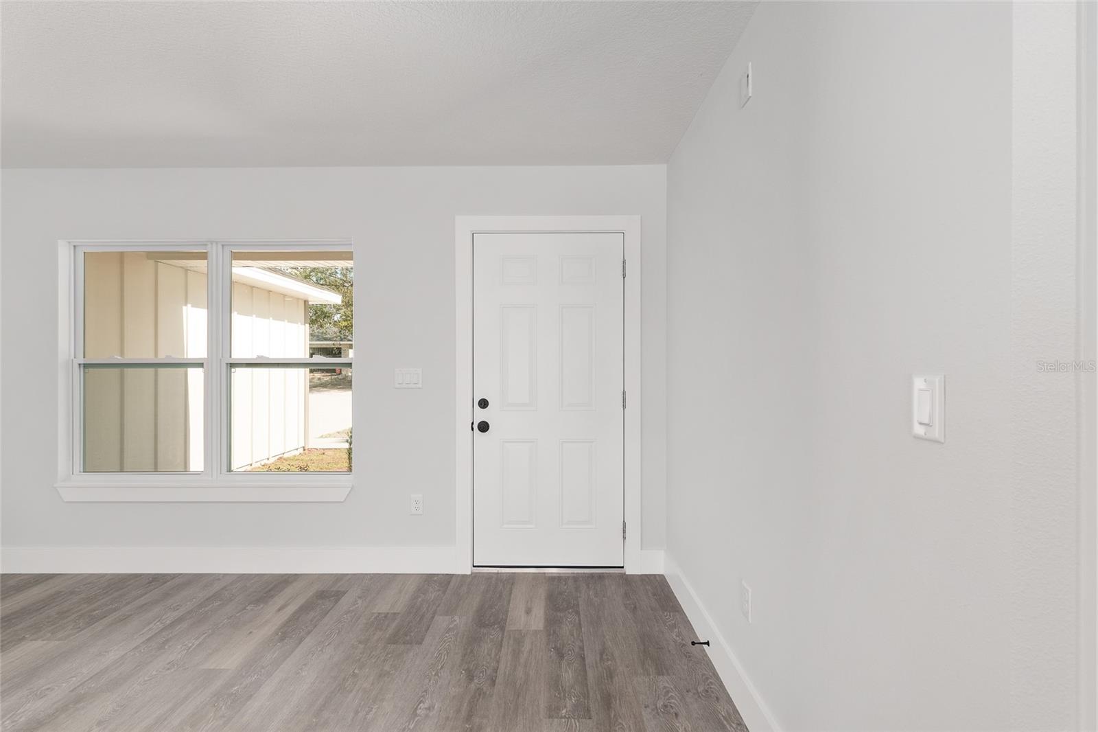 MARION OAKS - Residential