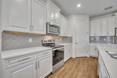 Tiny photo for 17590 Blazing Star Circle, Clermont, FL 34714 (MLS # G5104030)