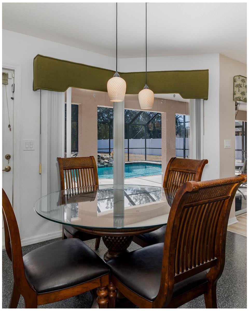 SUTTON PLACE - Residential